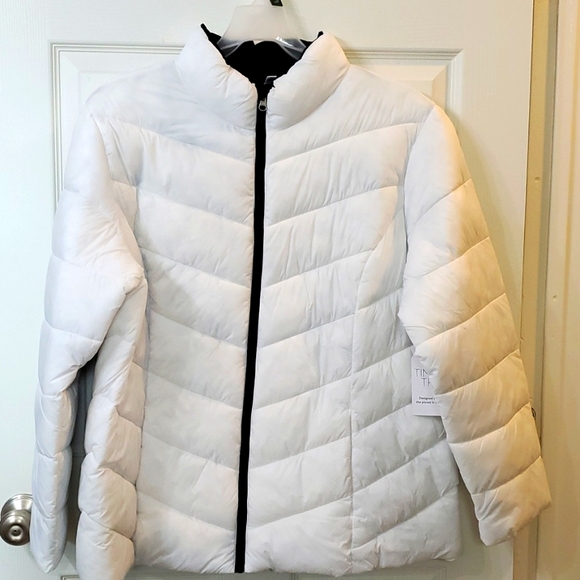 Time n True White Puffer Jacket 1x NWT - Picture 1 of 4
